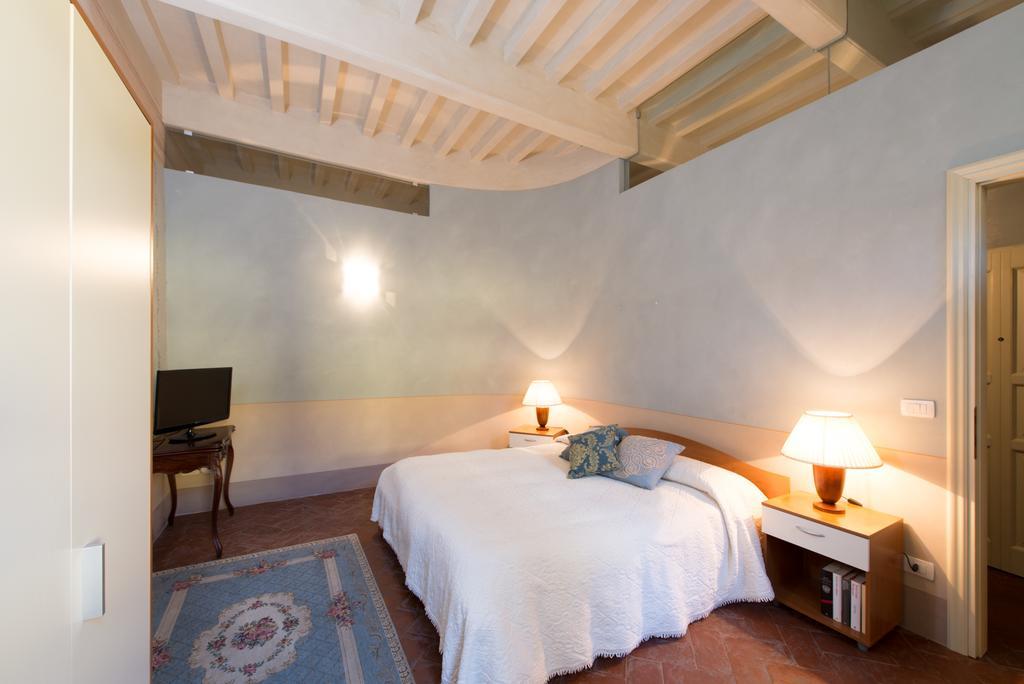 Hotel Palazzo Piazza Mazzini Pescia Pokoj fotografie